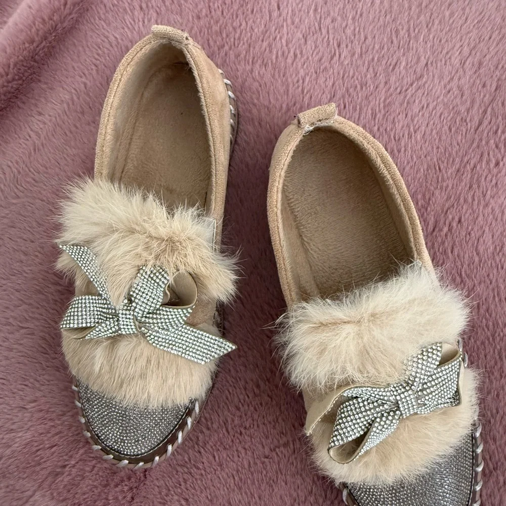 Elegant Beige and Silver Women's Loafers - Picture 2 of 6